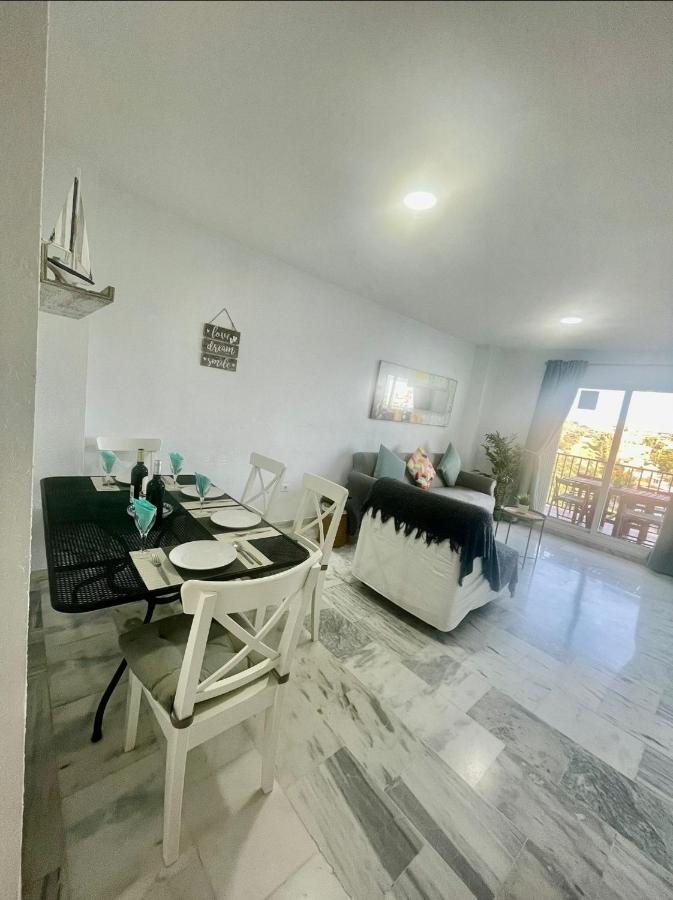 Two Bed, Two Bath Apartment With Sea Views - Angel De Miraflores 말라가 외부 사진